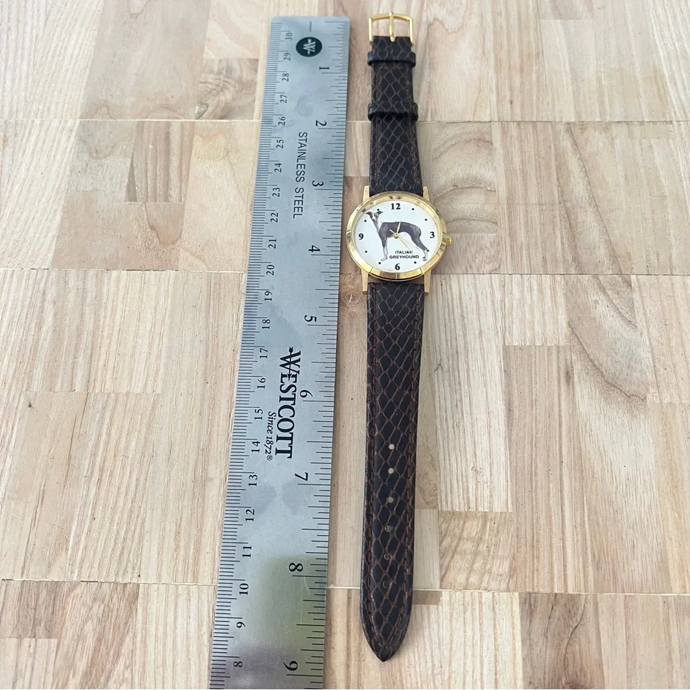 Unbranded Italian greyhound gold tone brown leather dress watch NEW BATTERY
